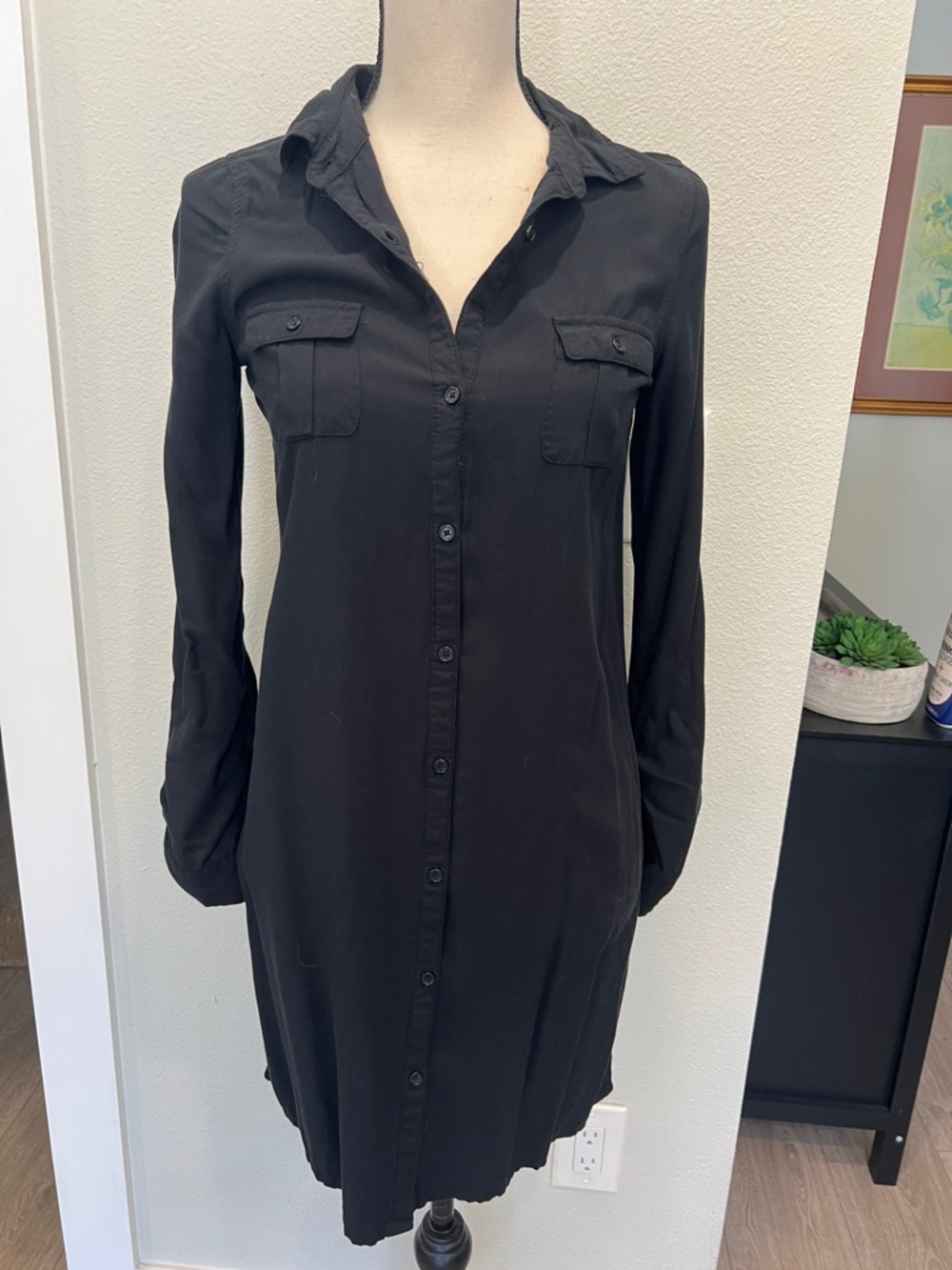 Old Navy Black Button-Front Long-Sleeve Shirt Dress